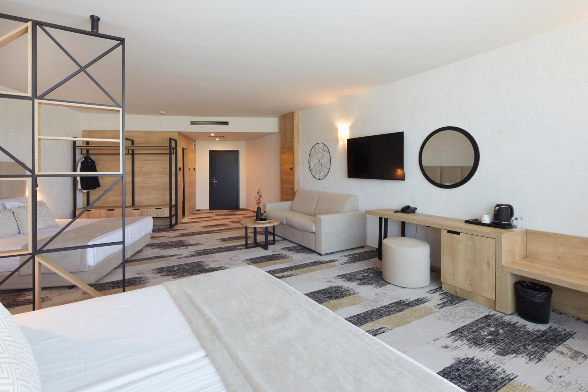 Hotel Marvel All Inclusive - Fully Renovated Free Beach Access ซันนีบีช ภายนอก รูปภาพ