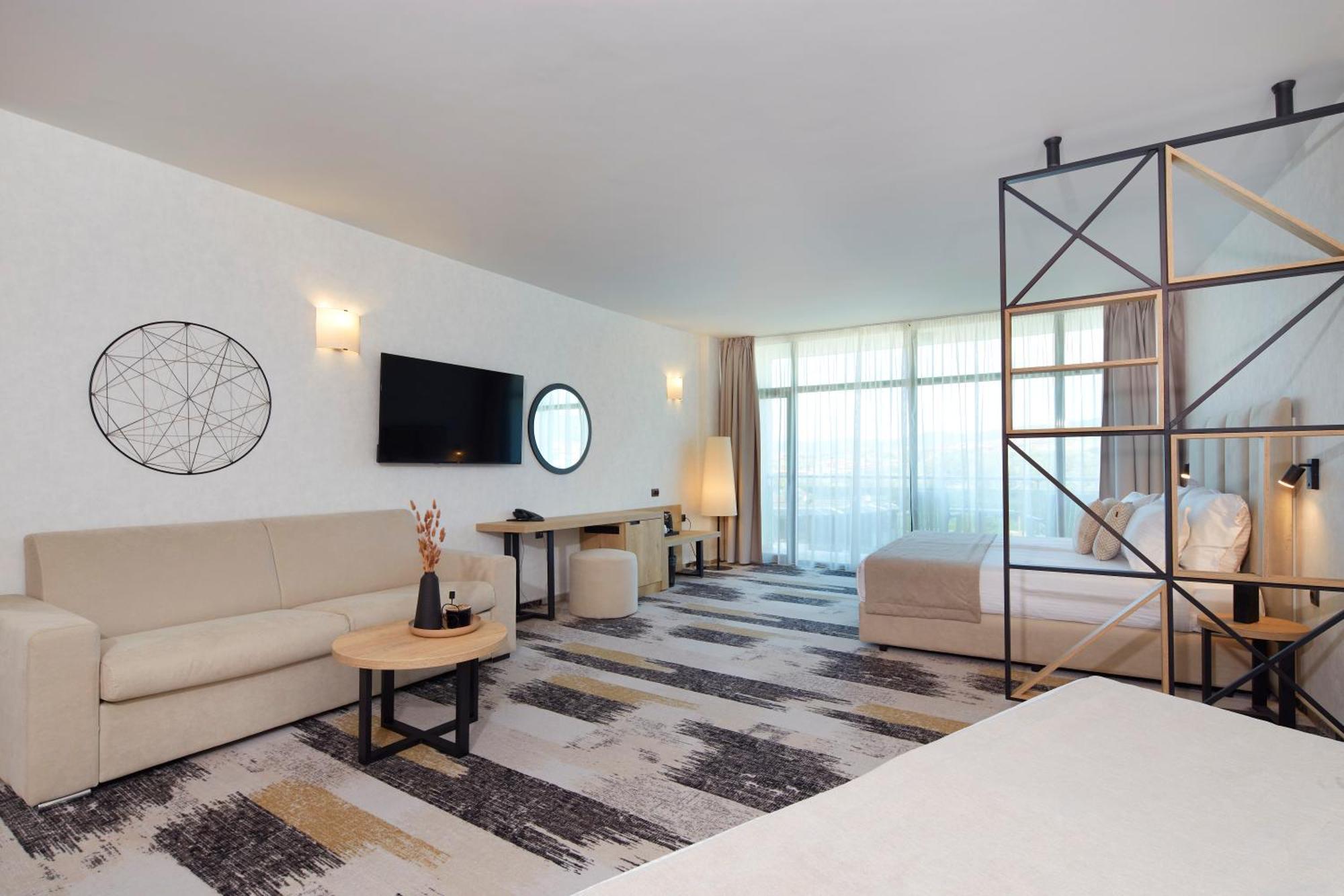 Hotel Marvel All Inclusive - Fully Renovated Free Beach Access ซันนีบีช ภายนอก รูปภาพ